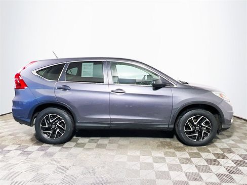 Used 2016 Honda CR-V SE image 9