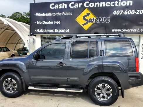 Used 2014 Nissan Xterra PRO-4X w/ Pro-4x Leather Package AWD/4WD image 8