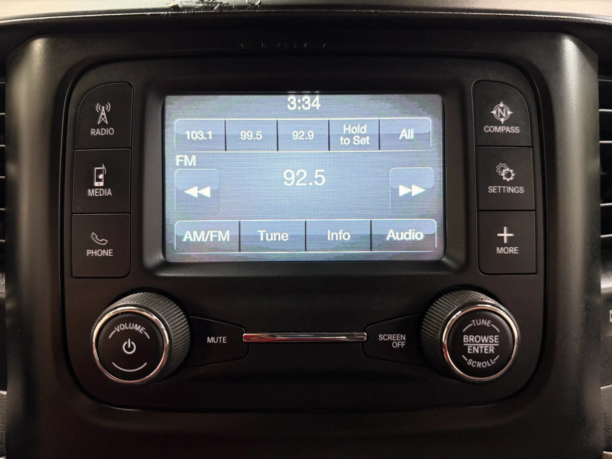 Used 2019 RAM 2500 Tradesman w/ Safety Group AWD/4WD image 21