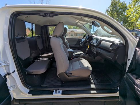 Used 2023 Toyota Tacoma SR image 19