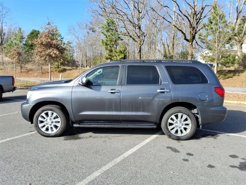 Used 2015 Toyota Sequoia Limited image 8