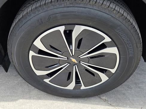 New 2026 Chevrolet Blazer EV LT FWD image 5