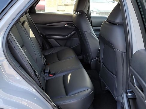 New 2025 MAZDA CX-30 AWD 2.5 S w/ Select Sport Pkg image 32
