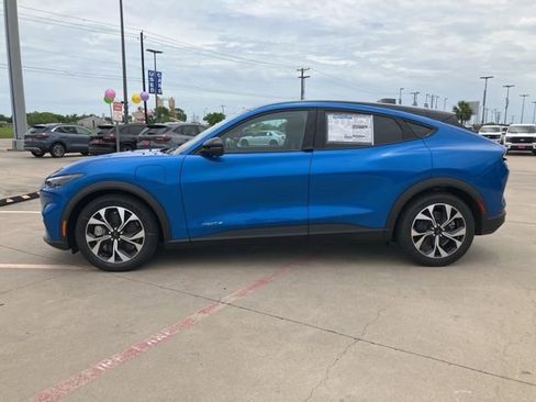 New 2025 Ford Mustang Mach-E Select w/ Comfort Package Lite image 4