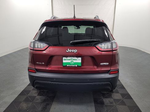 Used 2019 Jeep Cherokee Latitude Plus w/ Comfort/Convenience Group AWD/4WD image 7