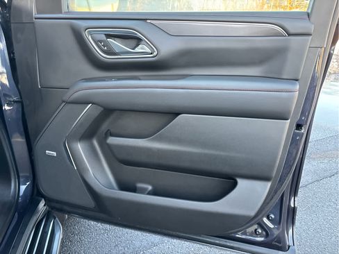 Used 2022 Chevrolet Tahoe RST w/ Luxury Package image 29