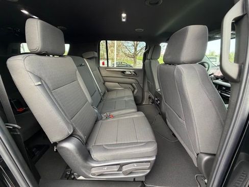 New 2026 Chevrolet Suburban LS w/ Max Trailering Package AWD/4WD image 37