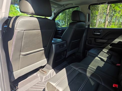 Used 2018 GMC Sierra 1500 Denali AWD/4WD image 18