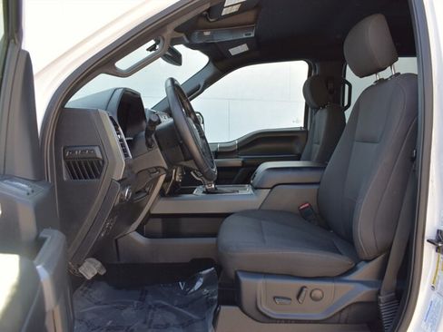 Used 2020 Ford F150 XLT w/ Equipment Group 302A Luxury AWD/4WD image 10