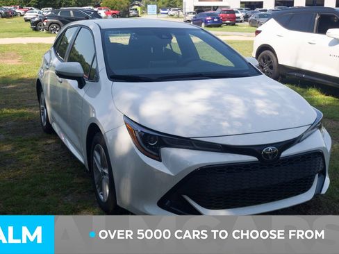 Used 2022 Toyota Corolla SE FWD image 2