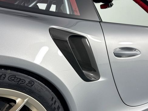 Used 2018 Porsche 911 GT2 RS RWD image 68