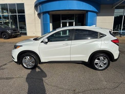 Used 2019 Honda HR-V EX image 8