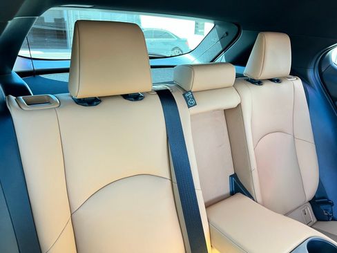 Used 2025 Lexus UX 300h FWD w/ Cold Area Package image 66