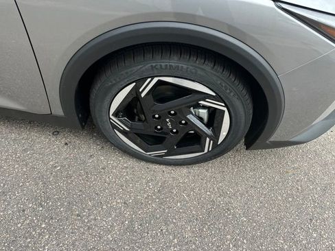 New 2025 Kia K4 EX image 13