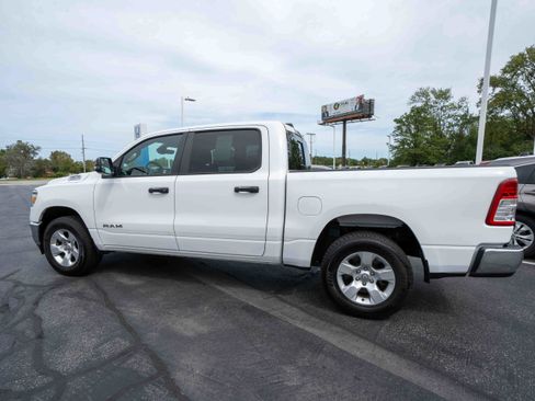 Used 2023 RAM 1500 Big Horn AWD/4WD image 4