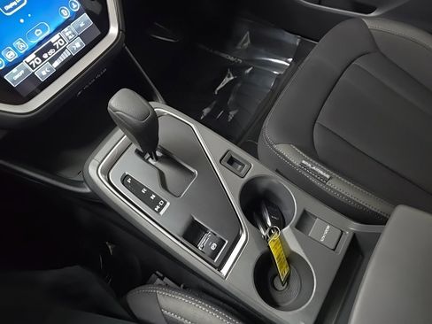 Used 2025 Subaru Crosstrek 2.5i Premium w/ Crosstrek Mirror Package image 29