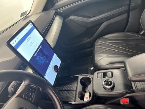 Used 2021 Ford Mustang Mach-E Select w/ Comfort/Technology Package image 11