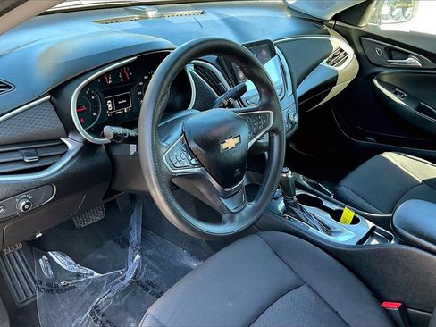 Certified 2019 Chevrolet Malibu LS image 15