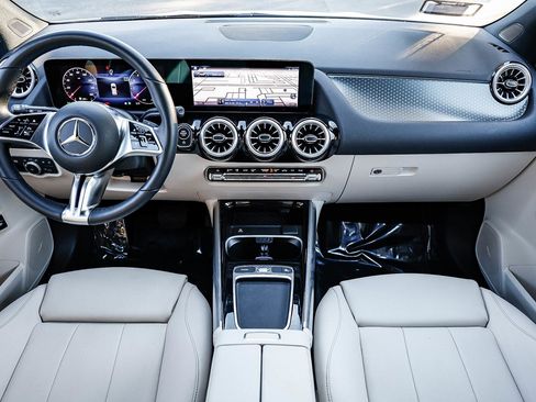 Certified 2025 Mercedes-Benz GLA 250 GLA 250 image 10