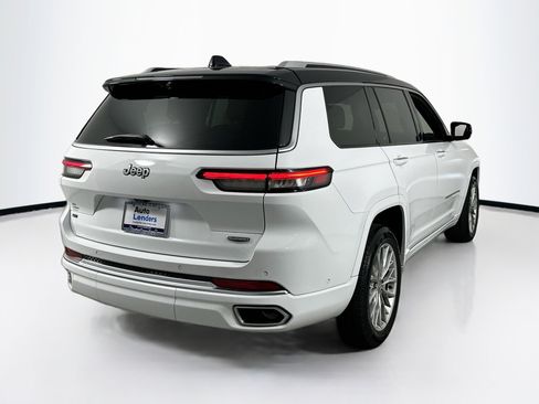 Used 2023 Jeep Grand Cherokee L Summit w/ Advanced Protech Group IV image 5