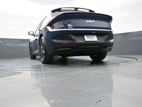 New 2025 Kia EV6 Light image 30