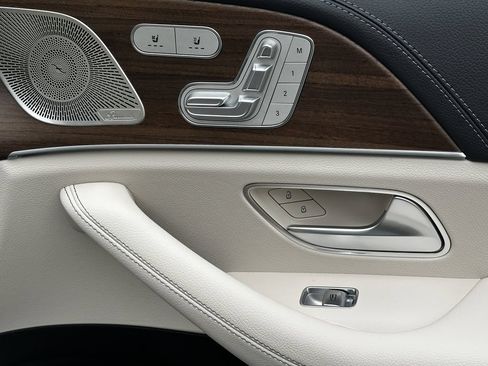New 2026 Mercedes-Benz GLE 350 4MATIC image 17