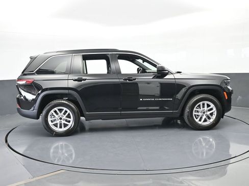 New 2026 Jeep Grand Cherokee Laredo X image 7