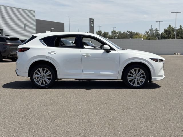 Used 2022 MAZDA CX-5 Signature AWD/4WD image 5