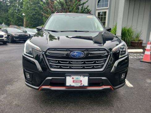 Certified 2023 Subaru Forester Touring AWD/4WD image 9