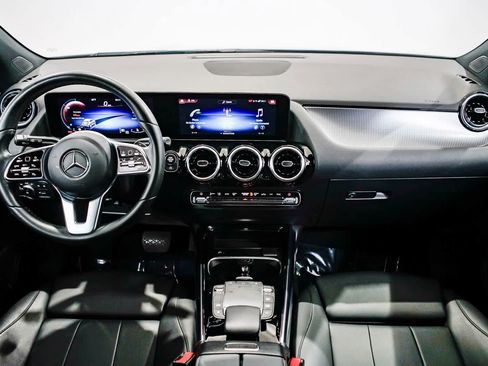 Certified 2023 Mercedes-Benz GLA 250 image 11