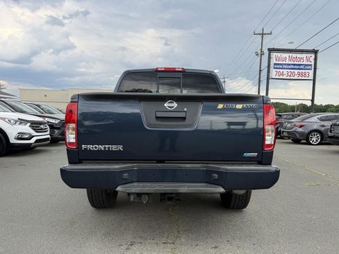 Used 2017 Nissan Frontier Desert Runner RWD image 5