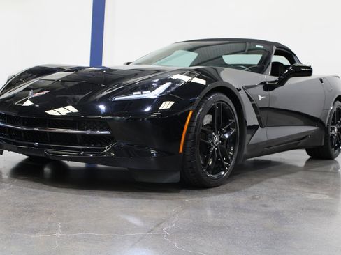 Used 2014 Chevrolet Corvette Stingray Convertible w/ 3LT Preferred Equipment Group RWD image 6