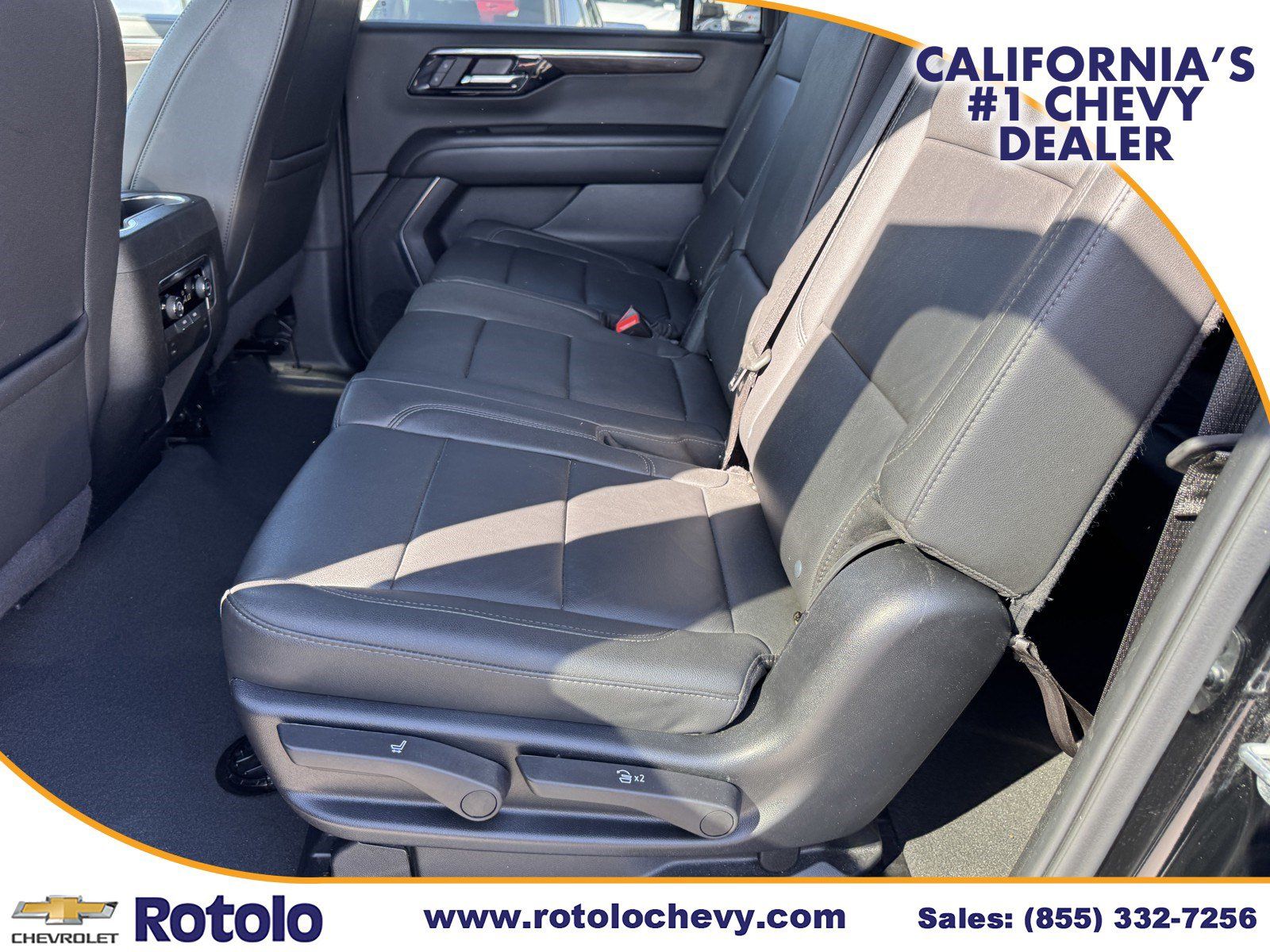 Used 2025 Chevrolet Suburban LT AWD/4WD image 13