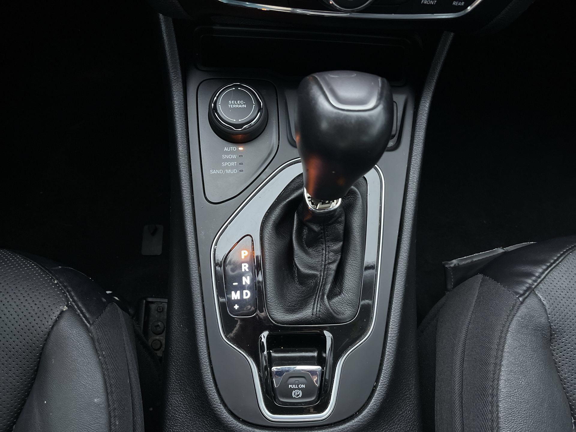 Used 2020 Jeep Cherokee Limited AWD/4WD image 21