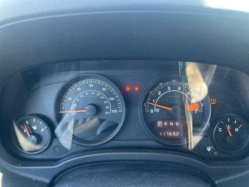 Used 2016 Jeep Compass Sport w/ Power Value Group FWD image 19