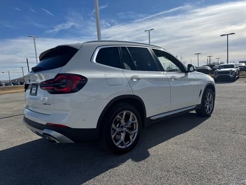 Used 2024 BMW X3 xDrive30i w/ Premium Package image 6