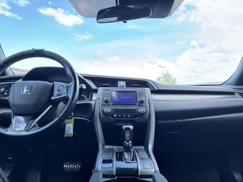 Used 2019 Honda Civic Sport image 30