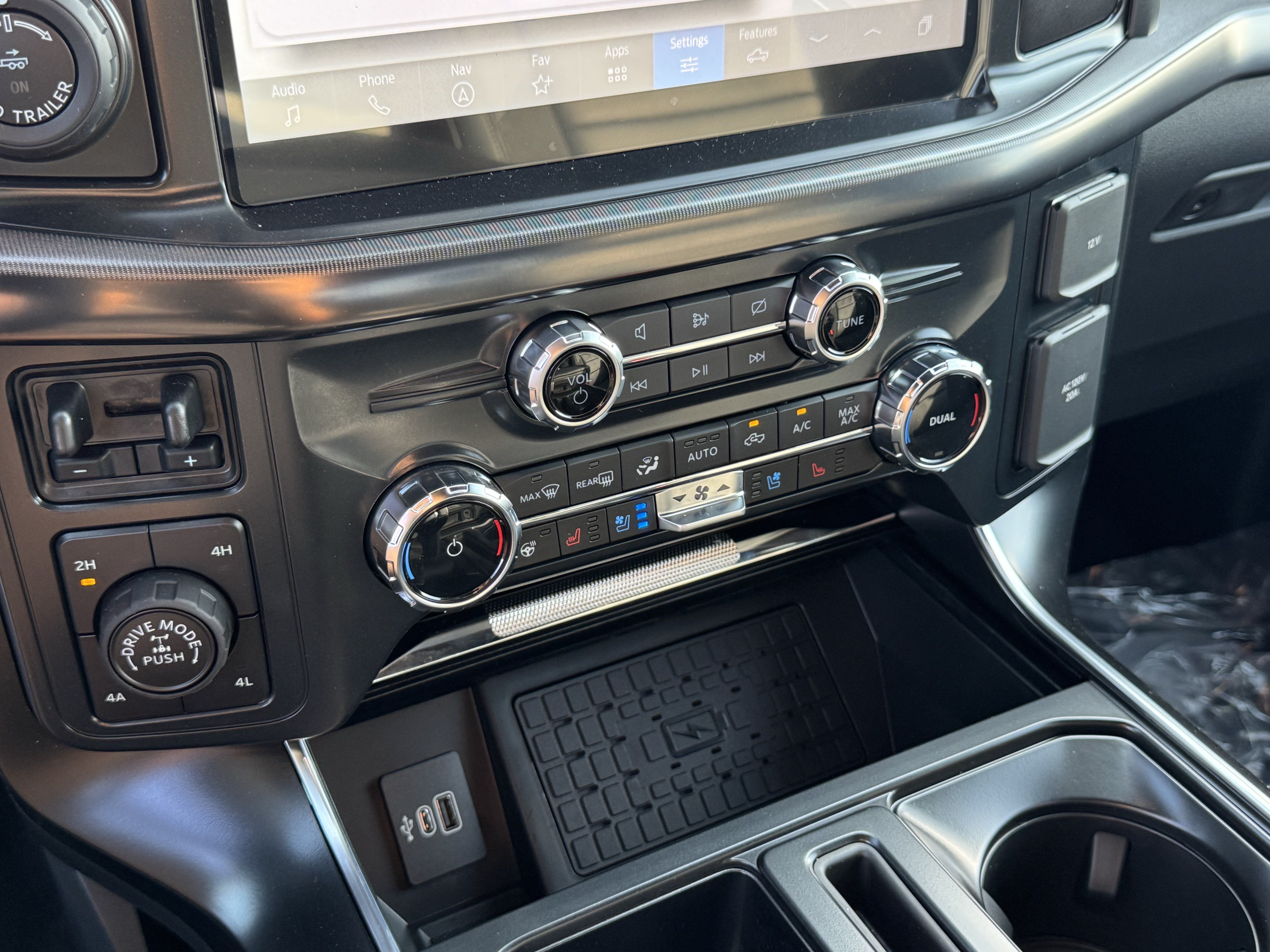 New 2026 Ford F150 Raptor AWD/4WD image 15