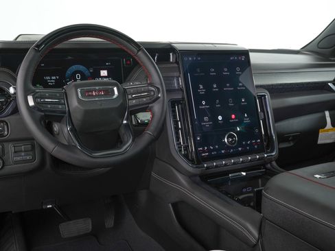 Used 2026 GMC Yukon AT4 Ultimate AWD/4WD image 17