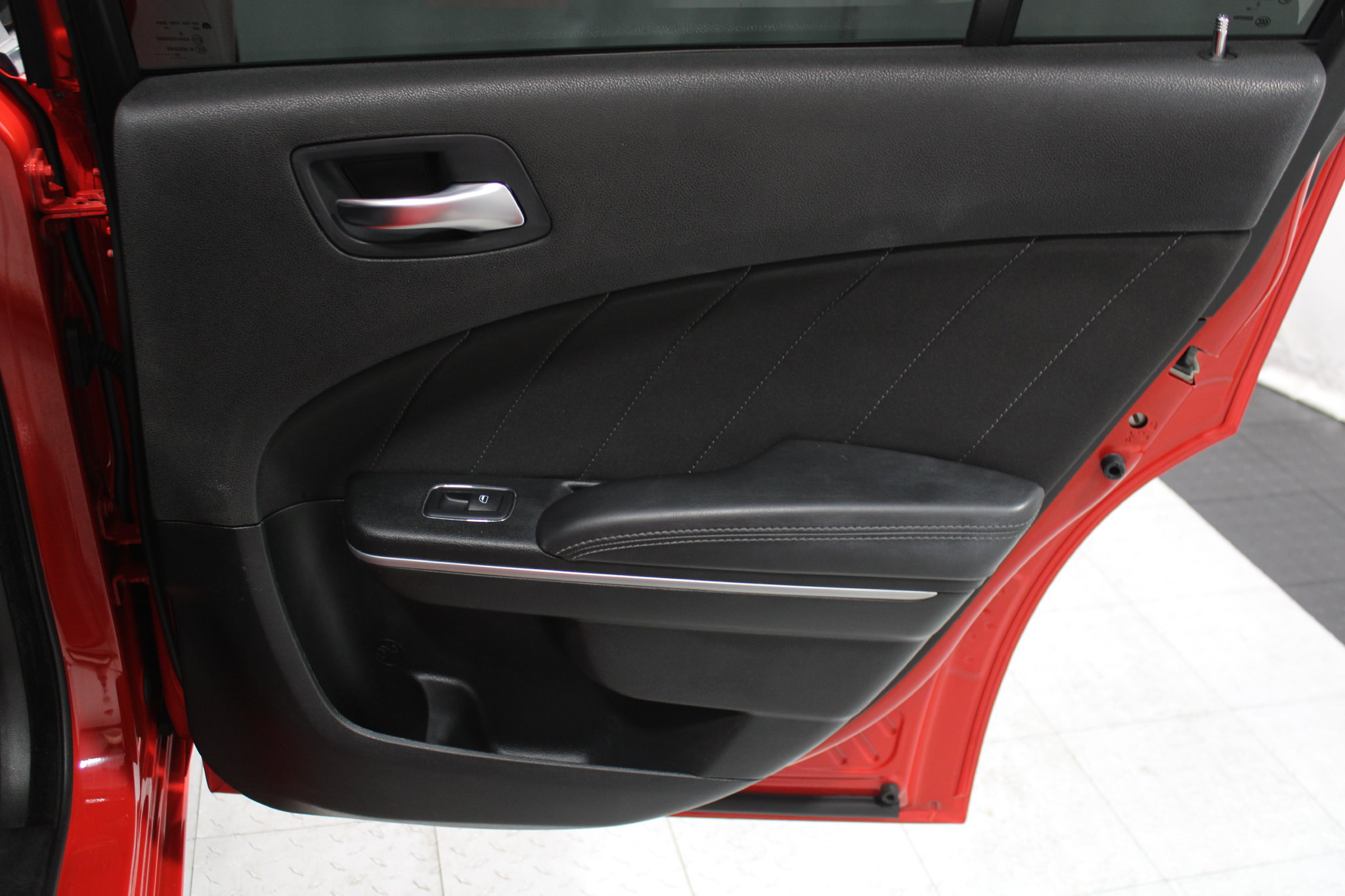 Used 2022 Dodge Charger SXT RWD image 19