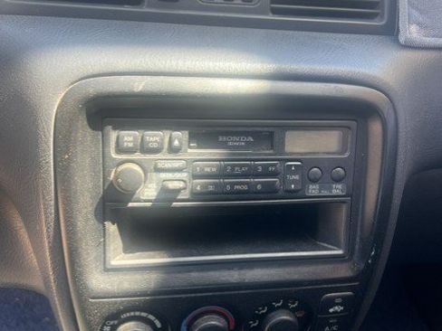 Used 2001 Honda CR-V LX image 8