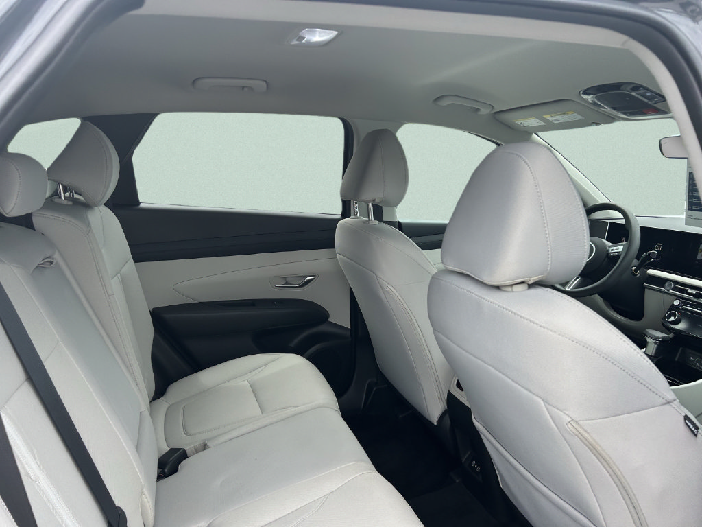 Certified 2025 Hyundai Tucson SEL FWD image 22