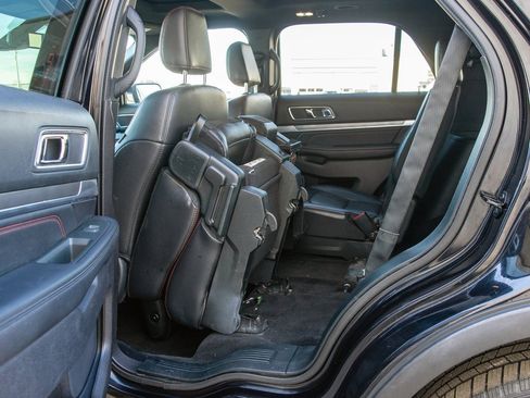 Used 2019 Ford Explorer Sport w/ Equipment Group 401A image 31