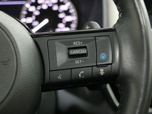 Used 2023 Nissan Rogue SL w/ SL Premium Package image 20