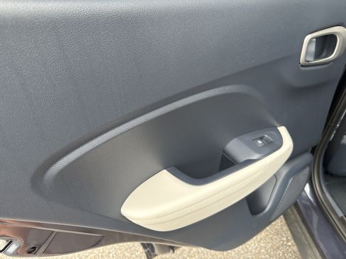 New 2026 Hyundai Venue SEL FWD image 11