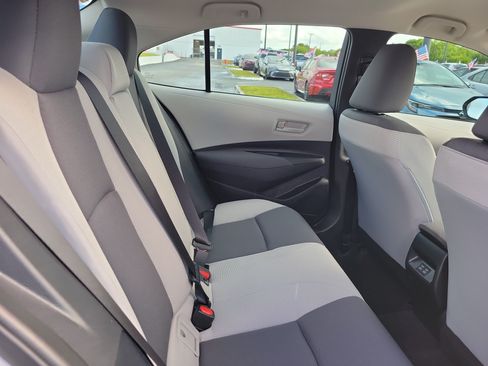 Used 2026 Toyota Corolla LE FWD image 15