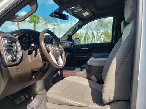 Used 2021 GMC Sierra 1500 SLT w/ SLT Premium Package image 16