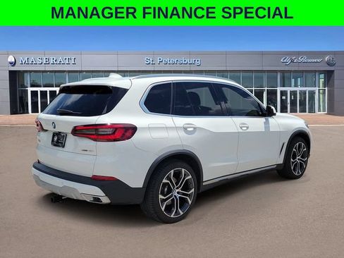 Used 2023 BMW X5 xDrive40i AWD/4WD image 4
