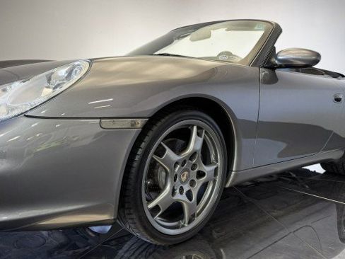 Used 2003 Porsche 911 Cabriolet image 17