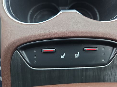 Certified 2024 Toyota Venza XLE AWD/4WD image 27